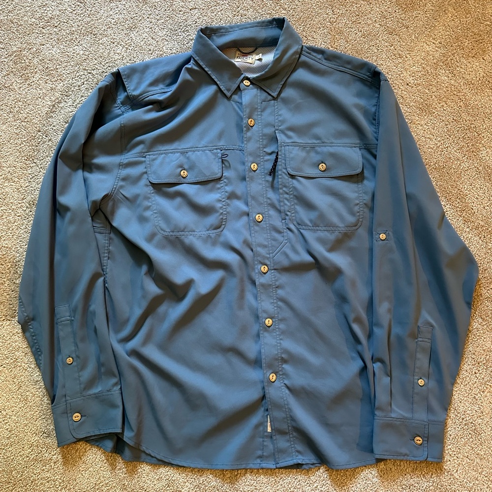 Faherty Blue Button-Up Sun Shirt